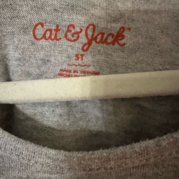 Toddler tulle dress with unique heart design. - Picture 3 of 4